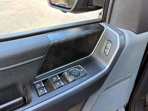 Used 2025 Ford F150 Lightning XLT AWD/4WD image 14