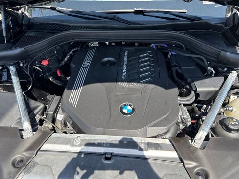 Used 2024 BMW X4 M40i AWD/4WD image 37