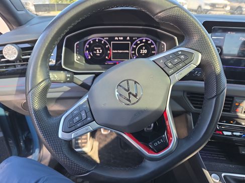 Used 2026 Volkswagen Jetta GLI Autobahn FWD image 3
