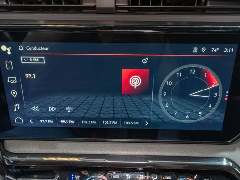 Used 2024 GMC Sierra 2500 AT4 w/ AT4 Premium Plus Package image 22