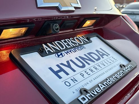 Used 2018 Chevrolet Malibu Premier w/ Premier Sun and Wheel Package image 13