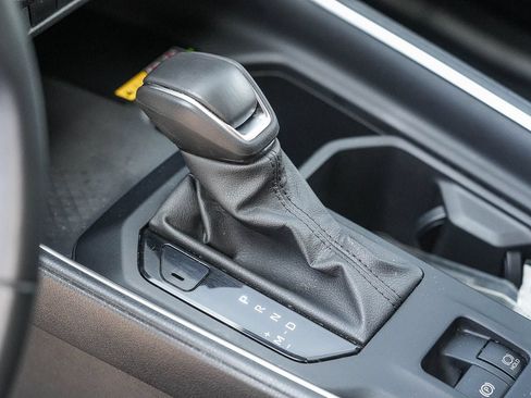 Certified 2024 Toyota Grand Highlander AWD image 19