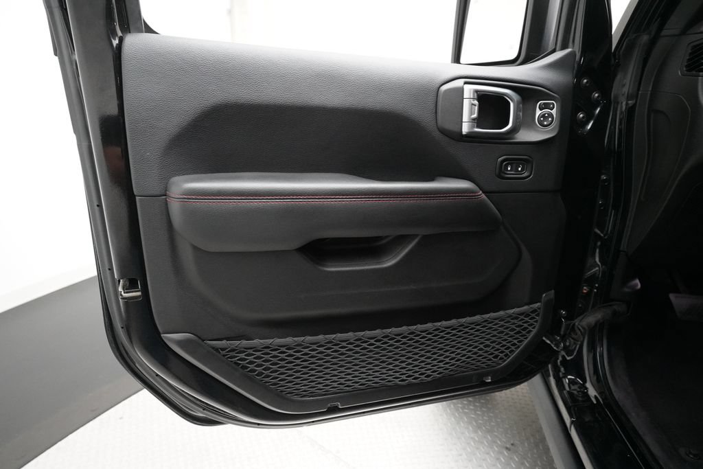 Used 2019 Jeep Wrangler Unlimited Rubicon AWD/4WD image 26