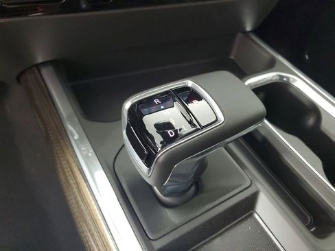 New 2026 Chevrolet Silverado 1500 LT Trail Boss w/ Convenience Package II AWD/4WD image 23