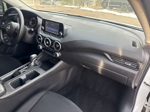 Used 2024 Nissan Sentra S image 29