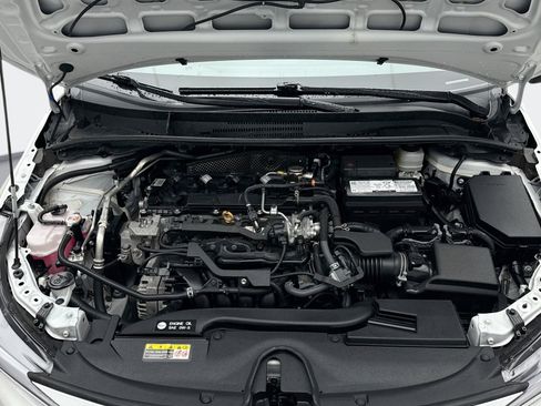 Used 2025 Toyota Corolla SE image 25