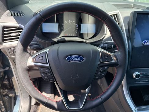 Used 2023 Ford Edge ST-Line AWD/4WD image 11