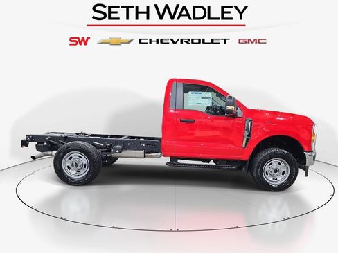 Used 2024 Ford F350 XL w/ Snow Plow Prep Package AWD/4WD image 7