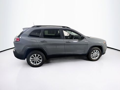 Used 2022 Jeep Cherokee Latitude Lux AWD/4WD image 4