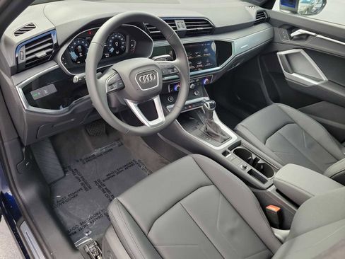 New 2025 Audi Q3 2.0T Premium image 2