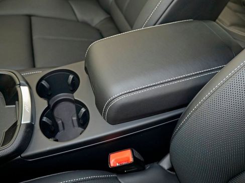 New 2026 Porsche Macan S image 29