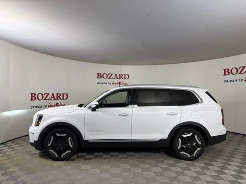 Used 2023 Kia Telluride EX AWD/4WD image 5
