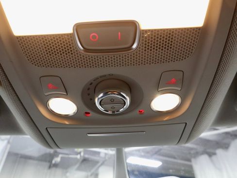 Used 2017 Audi Q5 2.0T Premium image 37