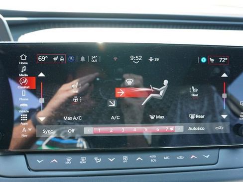 New 2025 Dodge Charger R/T w/ Sun & Sound Package image 16