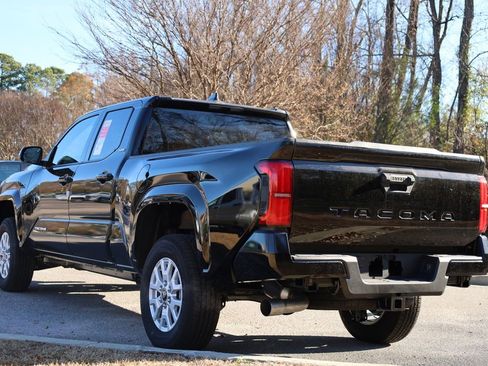 New 2025 Toyota Tacoma SR5 image 4