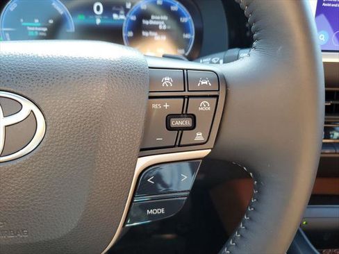 Certified 2026 Toyota Crown Signia AWD/4WD image 20