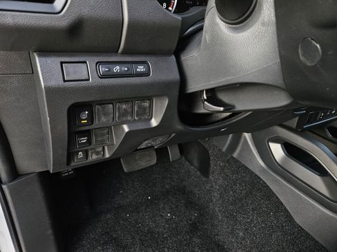 New 2026 Nissan Frontier S image 11