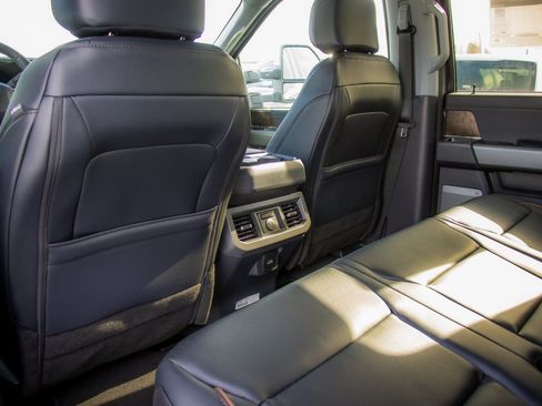 New 2026 Ford F250 Lariat w/ Black Appearance Package image 41