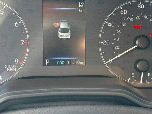 Used 2024 Toyota Corolla LE FWD image 4