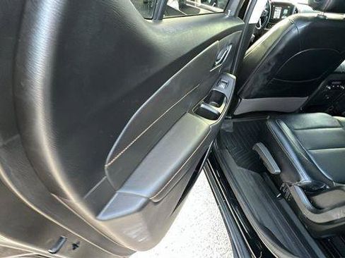 Used 2019 Chevrolet Traverse LT image 21