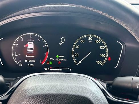 Used 2024 Honda Civic Sport image 12