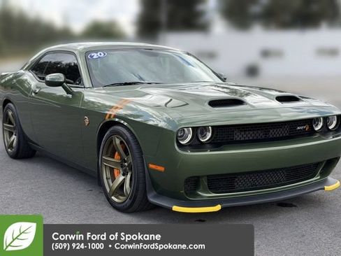 Used 2020 Dodge Challenger SRT Hellcat w/ Plus Package RWD image 1