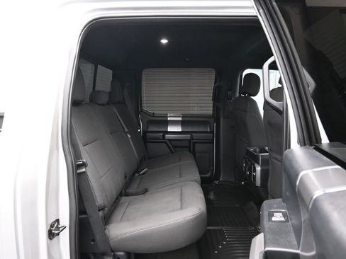 Used 2016 Ford F150 XLT w/ Equipment Group 302A Luxury image 11