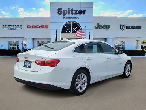 Used 2023 Chevrolet Malibu LT FWD image 2