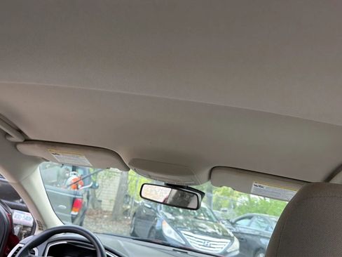 Used 2019 Ford Fusion SE image 32