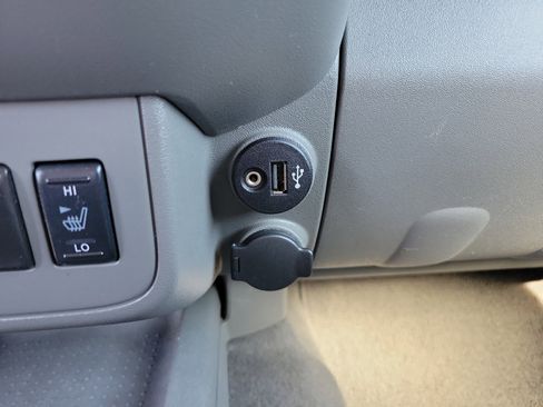 Used 2019 Nissan Frontier SV w/ Value Truck Package image 11