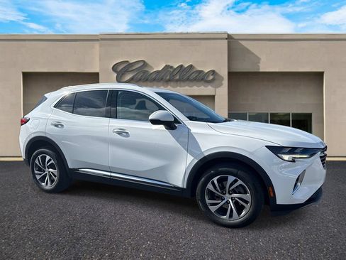 Used 2021 Buick Envision Essence FWD image 1