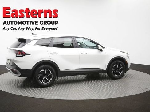 Used 2023 Kia Sportage LX AWD/4WD image 42