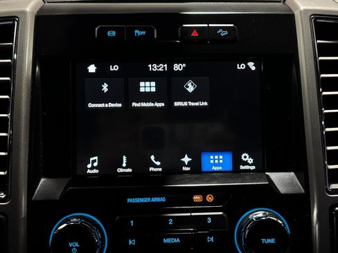 Used 2017 Ford F250 Lariat w/ Lariat Ultimate Package AWD/4WD image 22