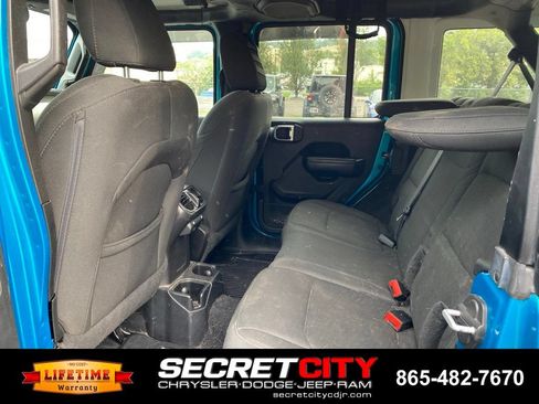 Used 2019 Jeep Wrangler Unlimited Sport S AWD/4WD image 11