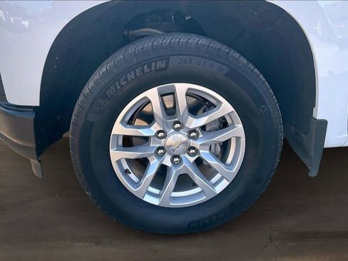 Used 2021 Chevrolet Silverado 1500 LT image 35