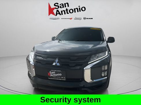 Used 2023 Mitsubishi Outlander Sport LE AWD/4WD image 4
