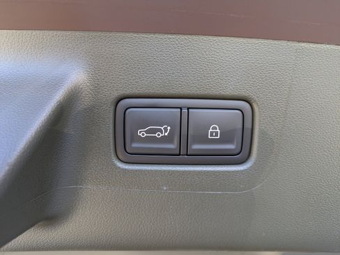 Certified 2025 Hyundai Santa Fe Calligraphy image 19