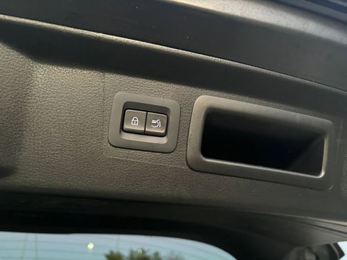 Used 2025 MAZDA CX-50 AWD 2.5 S w/ Preferred Package image 29