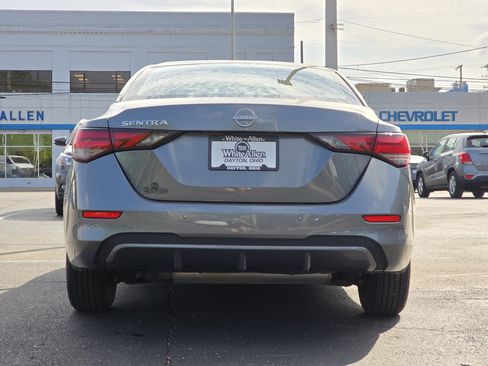 Used 2025 Nissan Sentra S FWD image 18