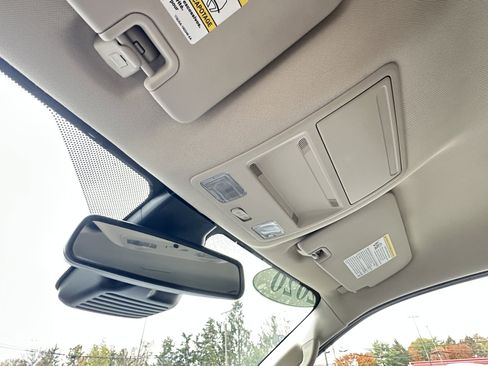 Used 2020 Ford Ranger Lariat w/ Equipment Group 501A Mid image 24