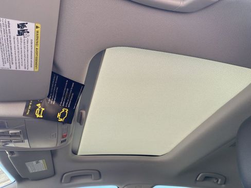 New 2026 Volkswagen Jetta SE image 18