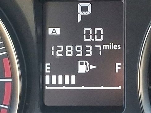 Used 2017 Subaru Crosstrek 2.0i Premium w/ Moonroof Package image 19