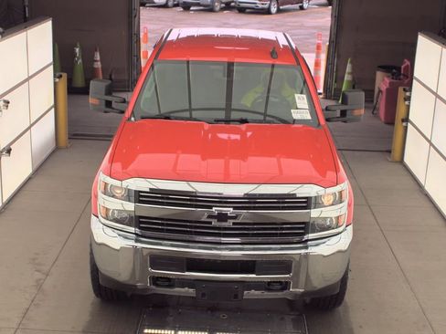 Used 2018 Chevrolet Silverado 3500 W/T w/ WT Convenience Package image 2