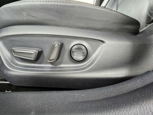 Used 2024 Toyota Camry XSE FWD image 11