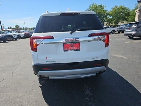 Used 2023 GMC Acadia SLE image 60