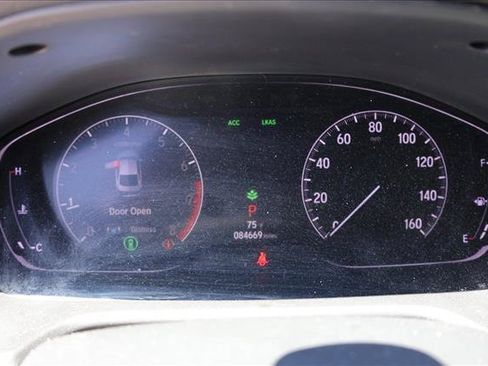 Used 2018 Honda Accord Touring image 14
