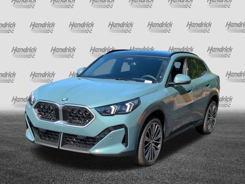 Used 2026 BMW X2 xDrive28i w/ Technology Package AWD/4WD image 5