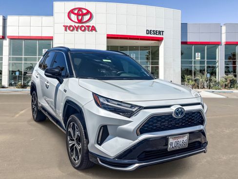Used 2024 Toyota RAV4 XSE w/ Weather Package AWD/4WD image 1