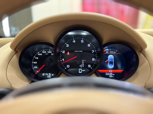 Used 2013 Porsche Boxster image 29