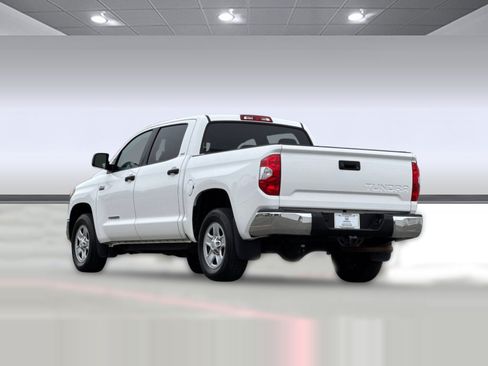 Used 2019 Toyota Tundra SR5 w/ SR5 Upgrade Package RWD image 3